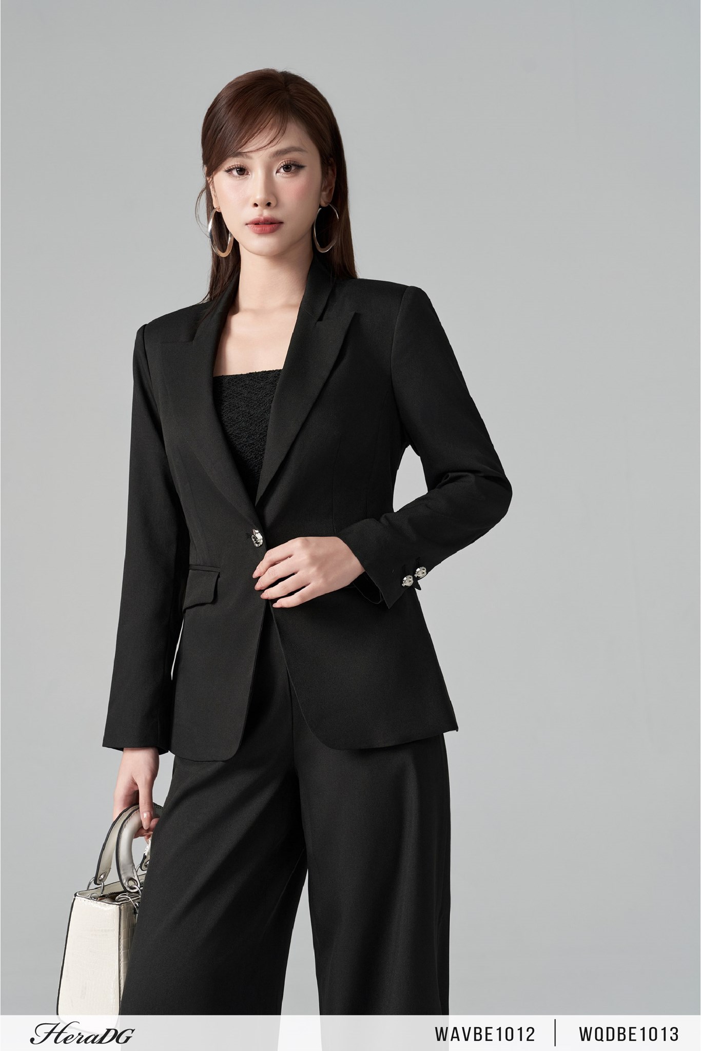 Ảnh của Quần ống suông túi chéo, khoá sau